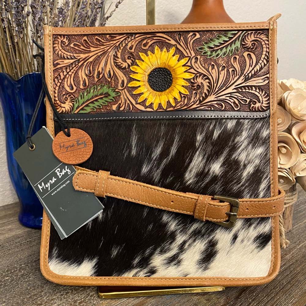 NWT Myra Bag SUNFLOWER SPREE HAND TOOLED